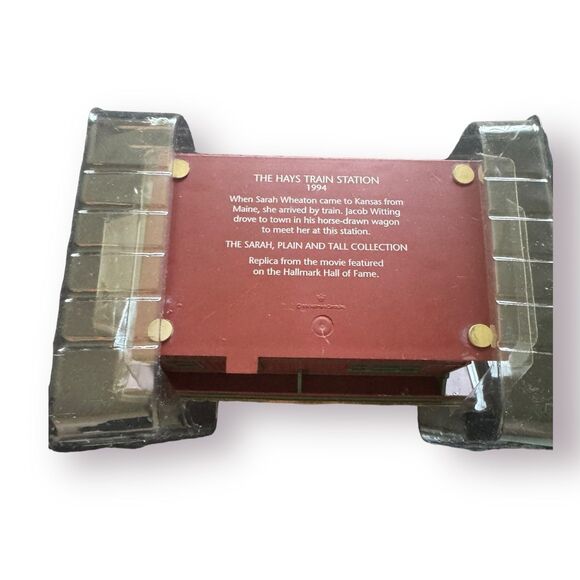 Hallmark The Hays Train Station 1994 Sarah Wheaton Collection Hall of Fame - Picture 5 of 7